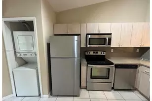 1250 SE 26th St, Homestead, FL 33035 - Photo 2
