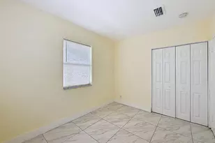 2037 Washington St, Hollywood, FL 33020 - Photo 12