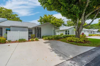 18559 Egret Way, Boca Raton, FL 33496 - Photo 1