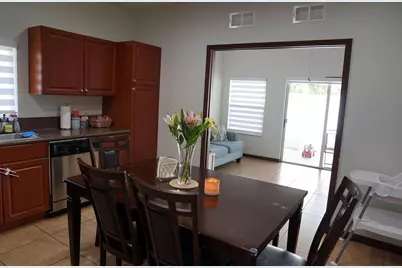 3024 NW 30th Way, Oakland Park, FL 33311 - Photo 10