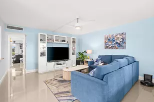 360 Monaco Ct, Delray Beach, FL 33446 - Photo 2