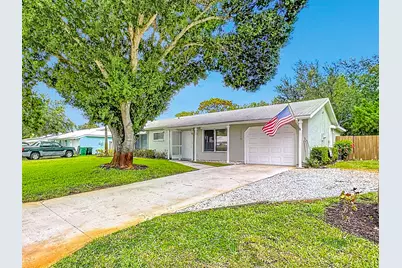 1719 SE Lullaby Terrace, Port Saint Lucie, FL 34952 - Photo 4