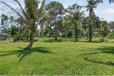 12838 72nd Court N, The Acreage, FL 33412 - Photo 40