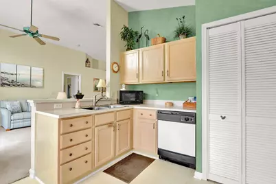 4243 Tazewell Court, West Palm Beach, FL 33409 - Photo 14