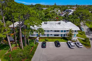 2929 SE Ocean Blvd, Stuart, FL 34996 - Photo 2