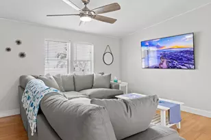 915 80th St, Marathon, FL 33050 - Photo 2