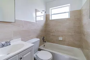 630 NW 15th Terrace, Fort Lauderdale, FL 33311 - Photo 12