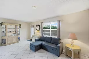 519 Burgundy K, Delray Beach, FL 33484 - Photo 6