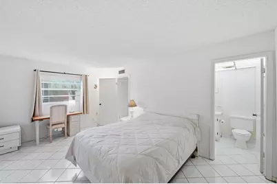 519 Burgundy K, Delray Beach, FL 33484 - Photo 18