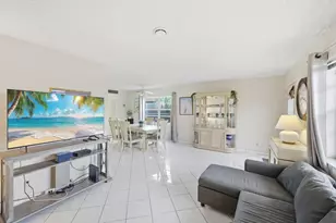519 Burgundy K, Delray Beach, FL 33484 - Photo 8