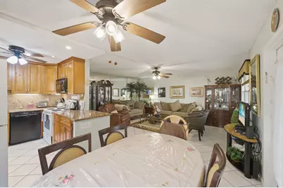 52 Saxony B #52, Delray Beach, FL 33446 - Photo 12