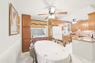 52 Saxony B, Delray Beach, FL 33446 - Photo 48