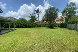 10533 Mendocino Ln, Boca Raton, FL 33428 - Photo 12