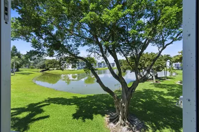 213 Wellington E, West Palm Beach, FL 33417 - Photo 22