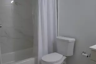 7091 W Sunrise Blvd, Plantation, FL 33313 - Photo 16