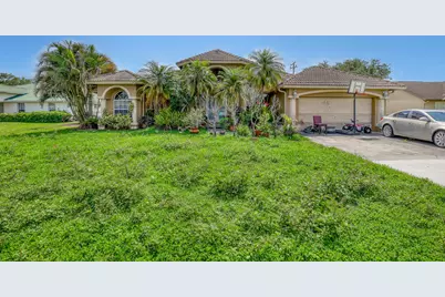 1015 NE 3rd Street, Belle Glade, FL 33430 - Photo 2
