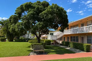 67 Camden C, West Palm Beach, FL 33417 - Photo 4