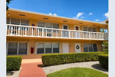67 Camden C, West Palm Beach, FL 33417 - Photo 2
