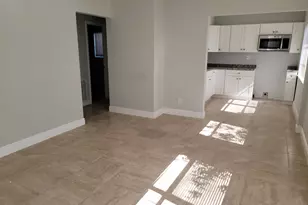 651 NE 46 Th, Oakland Park, FL 33334 - Photo 2