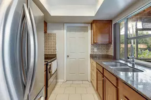 2707 NW 53rd St, Fort Lauderdale, FL 33309 - Photo 12