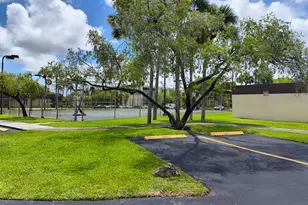 3361 NW 47th Terrace, Lauderdale Lakes, FL 33319 - Photo 40