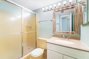 7360 NW 1st St, Margate, FL 33063 - Photo 14