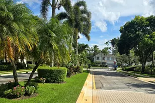 15181 Oak Chase Ct, Wellington, FL 33414 - Photo 4