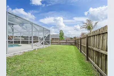581 SW Grove Avenue, Port Saint Lucie, FL 34983 - Photo 34