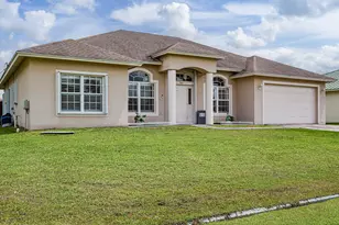 581 SW Grove Ave, Port Saint Lucie, FL 34983 - Photo 1