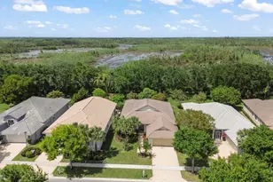 2464 Sailfish Cove Dr, West Palm Beach, FL 33411 - Photo 2