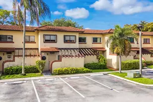 8858 NW 48th St, Sunrise, FL 33351 - Photo 32