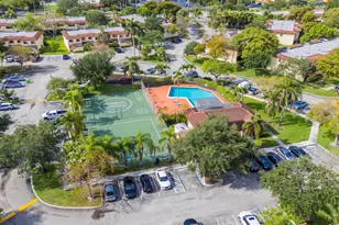 8858 NW 48th St, Sunrise, FL 33351 - Photo 34