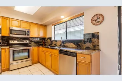 1867 NW 99th Avenue, Plantation, FL 33322 - Photo 12