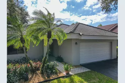 1867 NW 99th Avenue, Plantation, FL 33322 - Photo 2