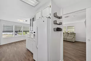 7102 SE Bluebird Cir, Hobe Sound, FL 33455 - Photo 16