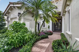 160 Viera Dr, Palm Beach Gardens, FL 33418 - Photo 6