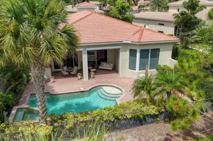 160 Viera Dr, Palm Beach Gardens, FL 33418 - Photo 2