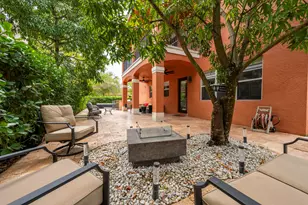 658 Cresta Cir, West Palm Beach, FL 33413 - Photo 40