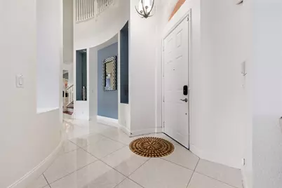 658 Cresta Circle, West Palm Beach, FL 33413 - Photo 4