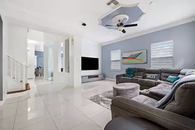 658 Cresta Circle, West Palm Beach, FL 33413 - Photo 10