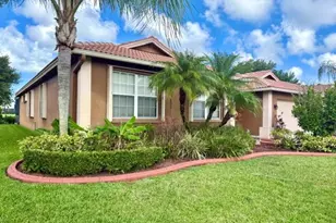598 NW Waverly Circle S, Port Saint Lucie, FL 34983 - Photo 2