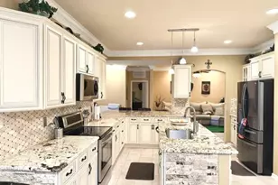 598 NW Waverly Circle S, Port Saint Lucie, FL 34983 - Photo 8