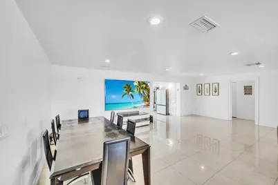 2298 NE 2nd Avenue, Boca Raton, FL 33431 - Photo 14