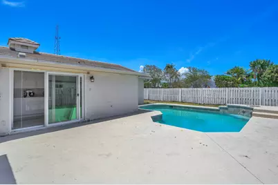 2298 NE 2nd Avenue, Boca Raton, FL 33431 - Photo 38