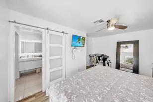 2298 NE 2nd Ave, Boca Raton, FL 33431 - Photo 22