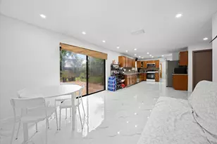 2340 Fairmont Ave, Miramar, FL 33025 - Photo 10