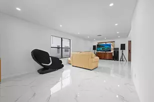 2340 Fairmont Ave, Miramar, FL 33025 - Photo 6