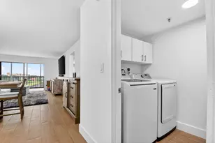 6866 Huntington Ln, Delray Beach, FL 33446 - Photo 22