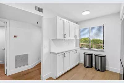 6866 Huntington Lane #602, Delray Beach, FL 33446 - Photo 4
