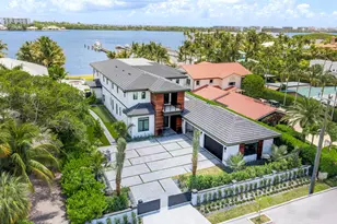 1708 N Lakeside Dr, Lake Worth, FL 33460 - Photo 2